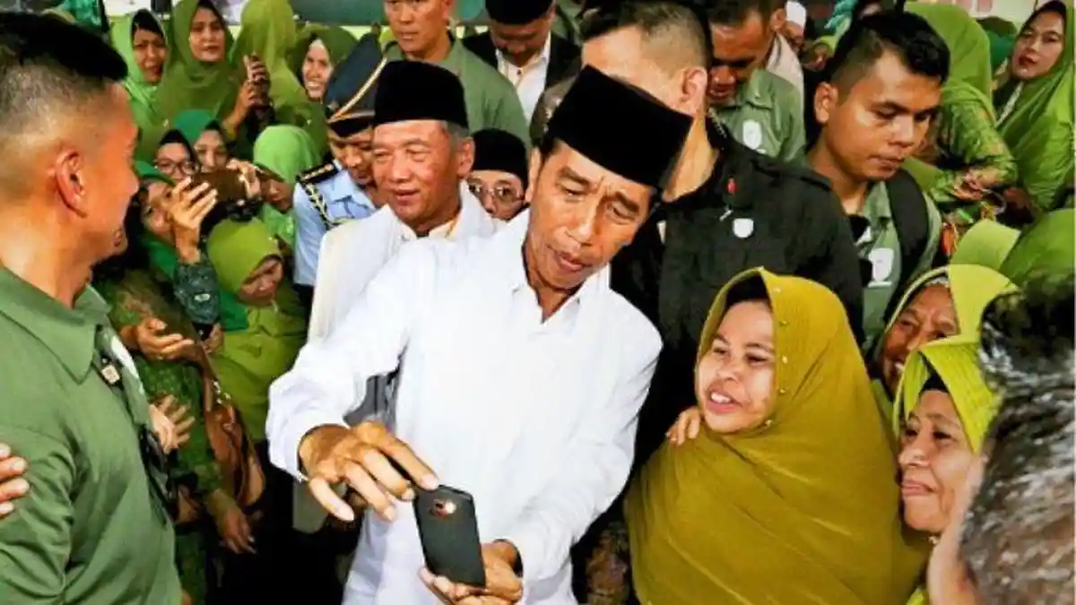 Misi Jokowi Keliling Indonesia Disebut Demi Prabowo: Serap Aspirasi Demi Bangsa