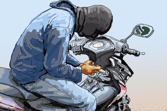 Polisi Buru Komplotan Curanmor Bersenpi di Jakbar