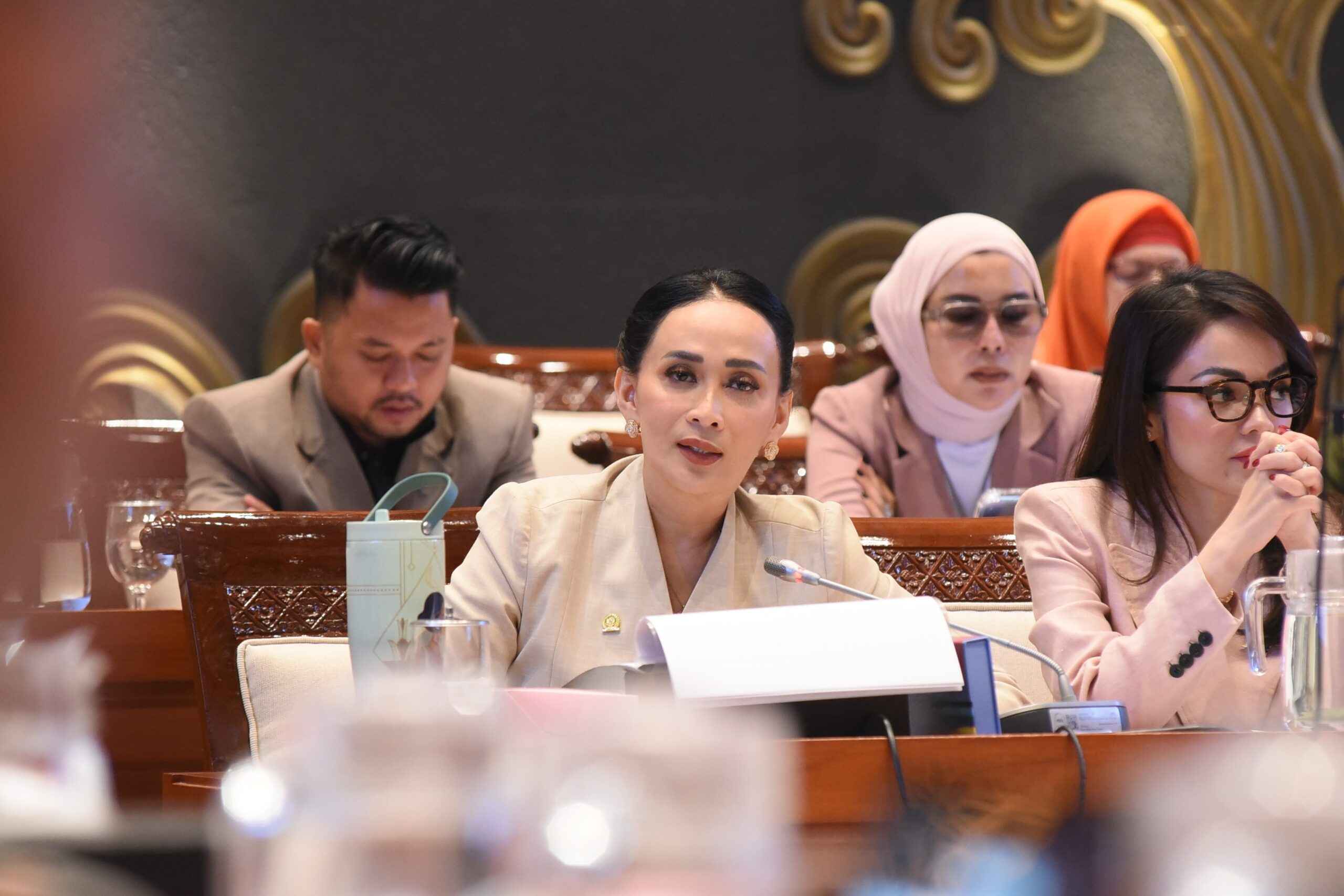 Ancaman Perang Kognitif Lunak, Amelia Anggrain Dorong Radar Udara Siaga