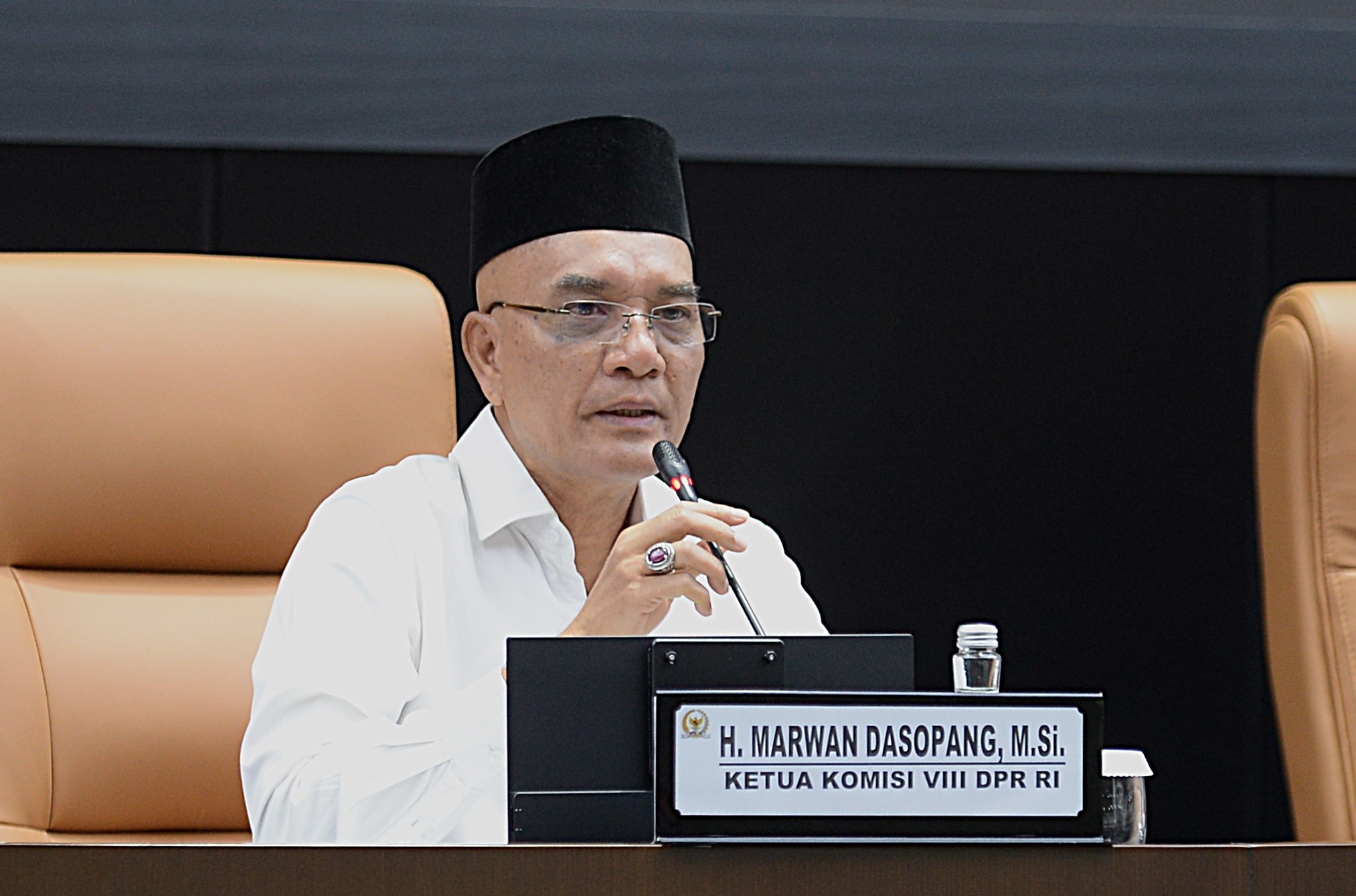 Timwas DPR Kawal Ketat Haji 2026 Sejak Tanah Air