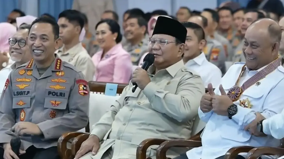Prabowo Akan Anugerahkan Tanda Kehormatan untuk Kapolri dan Panglima TNI