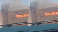Kampus Binus Kemanggisan Dilanda Kebakaran Pagi Ini