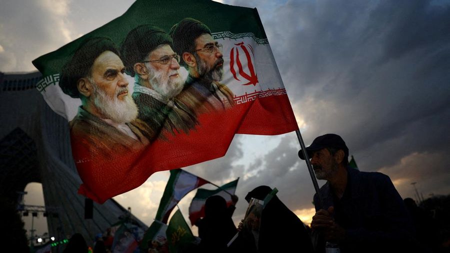 AS-Iran Memanas Lagi di Selat Hormuz, Gencatan Senjata Dipertanyakan