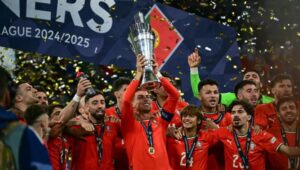 Roberto Martinez: Ronaldo Bisa Tampil di Piala Dunia 2030