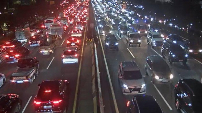 Long Weekend, Jakarta Dilanda Kepadatan Lalin