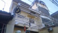 ledakan-gas-mengakibatkan-rumah-warga-di-tambora-jakarta-barat-porak-poranda-1779433558333_169 Gas Meledak di Tambora Bikin Lansia Terluka hingga Rumah Porak-poranda