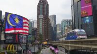 Malaysia Lumpuh, Ribuan Orang Luntang-lantung di Imigrasi
