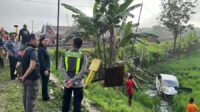 KA Argo Bromo Tabrak Avanza, 4 Tewas