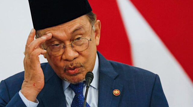 PM Anwar Ibrahim Diterpa Gelombang Pembelotan Kader PKR