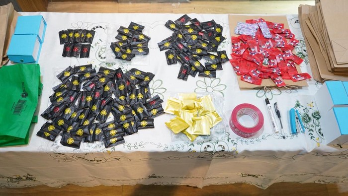 Polda Metro Bongkar 183 Cartridge Narkotika di Apartemen Tangerang