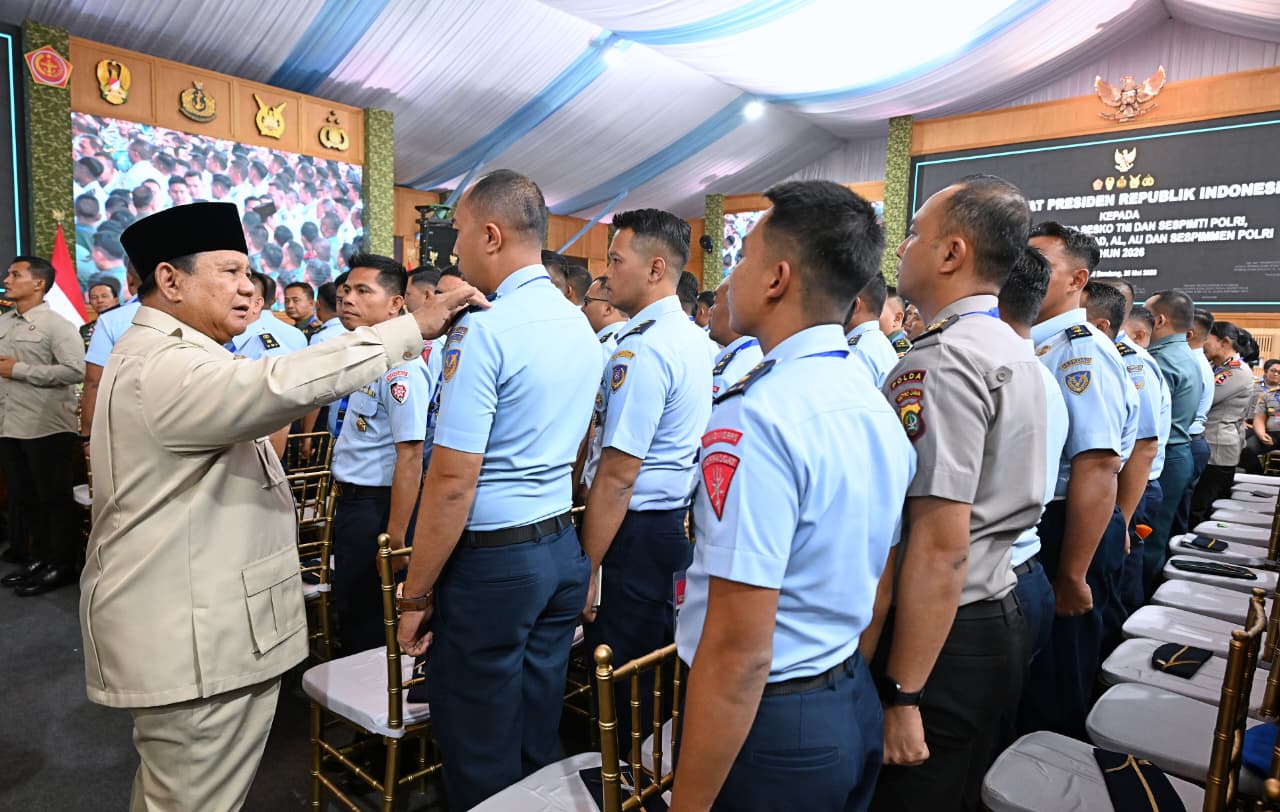 Prabowo Beri Taklimat Seribu Perwira Siswa TNI-Polri