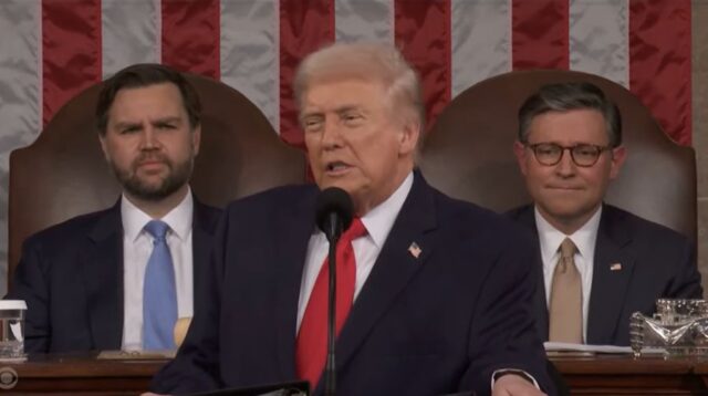 Trump Ancam Tarik Pasukan dari Eropa