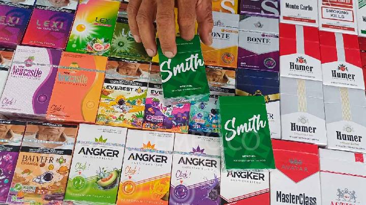 Bye Rokok Ilegal! Purbaya Dapat Restu DPR Terapkan Layer Baru CHT