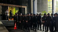 Ratusan WNA Judol Digerebek di Hayam Wuruk
