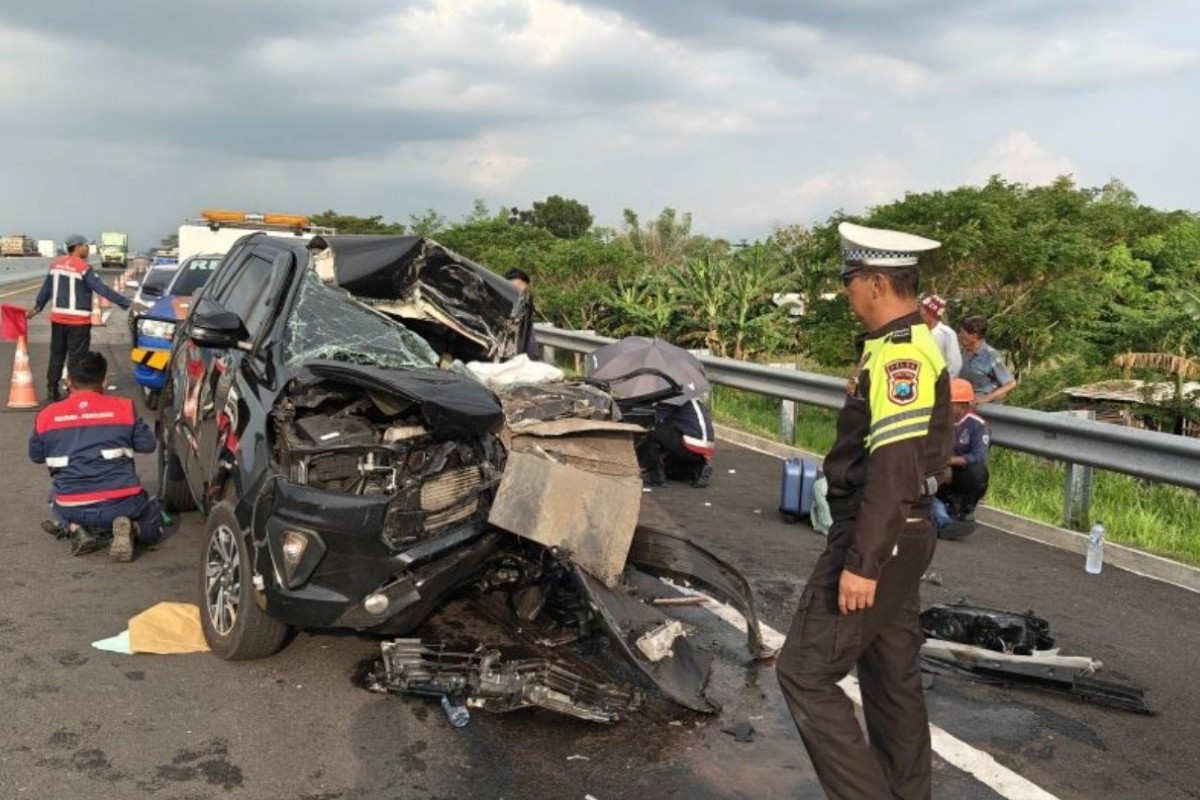 Mobil Anggota DPR Kecelakaan di Tol Paspro, 2 Nyawa Melayang