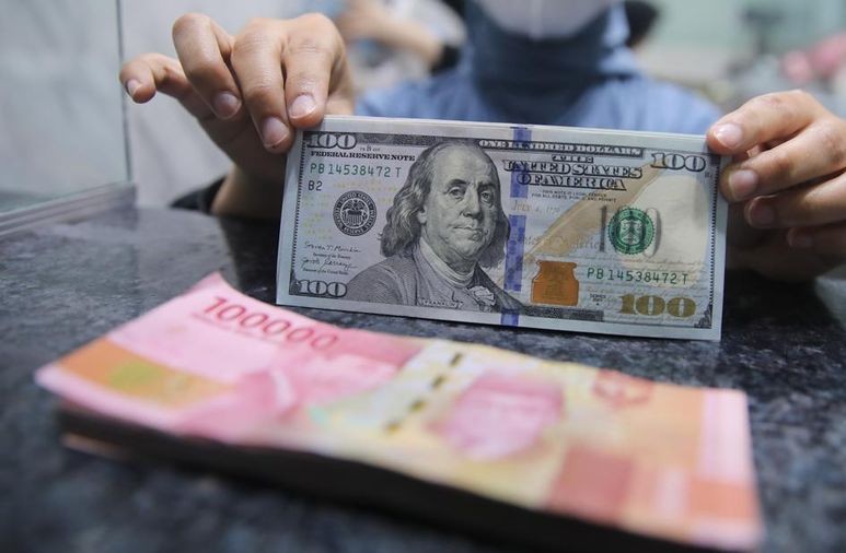 Rupiah Jebol Rp17.700, Defisit CAD Sentuh US$4 Miliar
