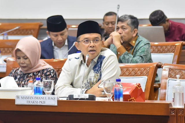 Komisi VIII dan Menag Bahas Pencegahan Pelecehan di Pesantren