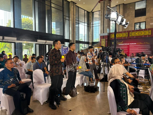 Besar di Bali, Kakak Beradik Lahir di Australia Mengadu ke Menkum Ingin Jadi WNI