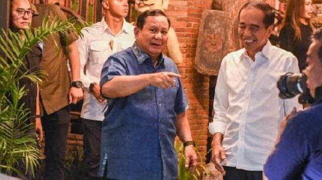Ultah Ke 64, Prabowo Ucapkan Selamat Ulang Tahun untuk Jokowi