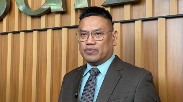 Dari Panggung Hiburan ke Politik, Uya Kuya Ditunjuk Zulhas Pimpin PAN Jakarta