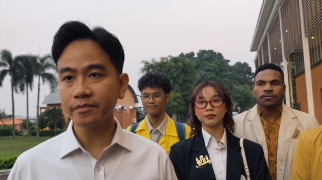 Jawab Kritik, Gibran Ajak Mahasiswa Lihat MBG di NTT