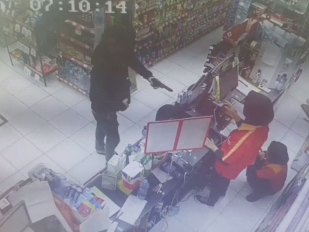 Perampok Minimarket Bekasi Gasak Rp 12 Juta, Karyawan Disekap, Begini Kronologisnya