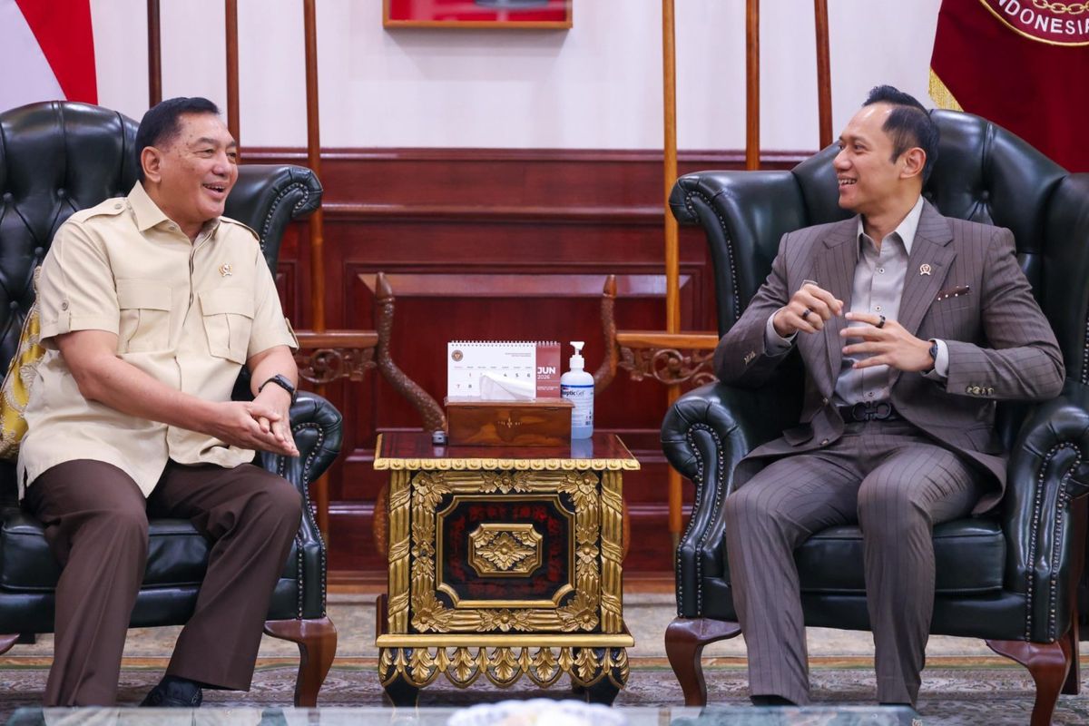AHY Bahas Isu Strategis dengan Menhan Sjafrie