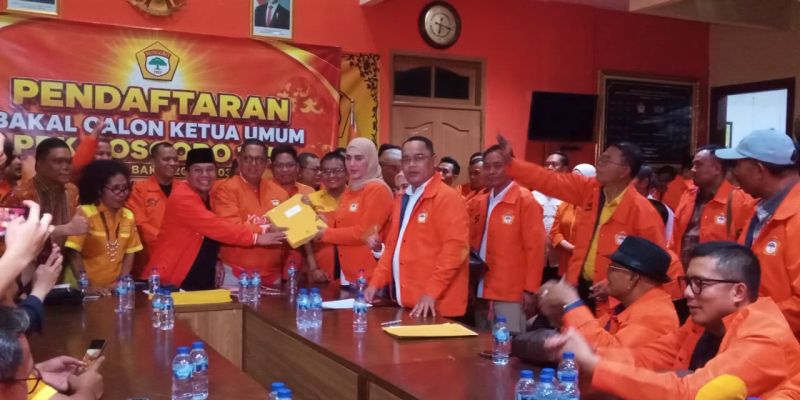 Sari Yuliati Resmi Maju Ketua Umum Kosgoro 1957