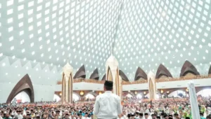 Dedi Mulyadi Pilih Bangun Tajug di Perkampungan