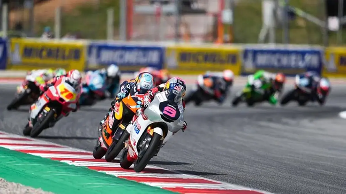 Veda Ega Pratama Finis Kelima di Moto3 Ceko