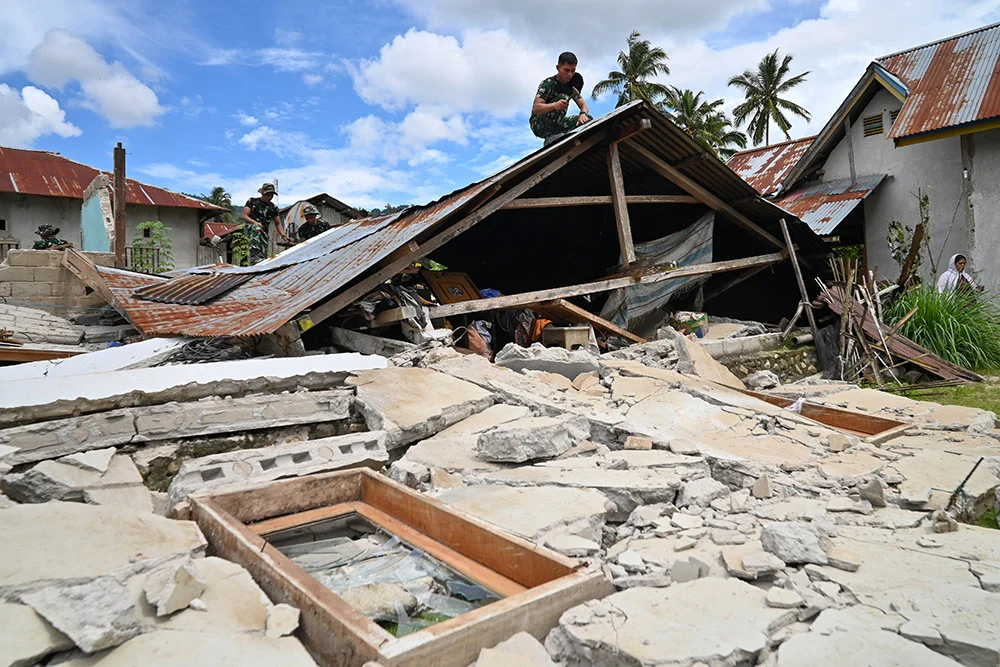 Gempa Sulteng 6,7 M: 3 Tewas, Ribuan Rumah Rusak Parah