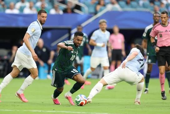 Arab Saudi Tahan Uruguay, Grup H Kian Sengit