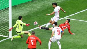 VAR Gagalkan Iran, Mesir Amankan Tiket 32 Besar Usai Tahan Imbang 1 - 1