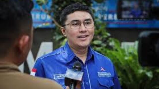 Demokrat Ingatkan, PDI-P Harus Tegas Tentukan Sikap