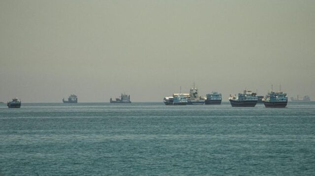 Selat Hormuz Jadi Taruhan, Iran Peringatkan Sekutu AS