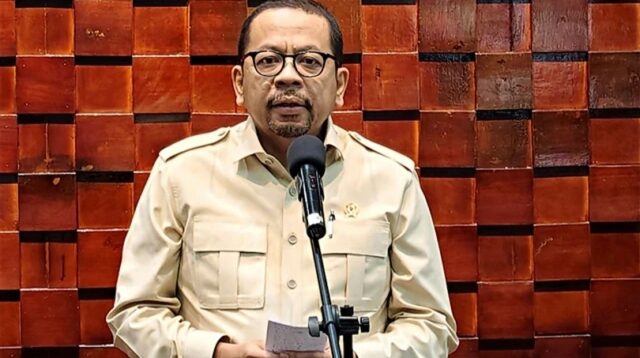 Guru PPPK Berpeluang Ikut Seleksi PNS Mulai 2027
