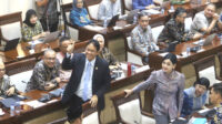 komisi-xi-dpr-dan-menkeu-gelar-raker-pengambilan-keputusan-kem-ppkf-11062026-210305 Komisi XI DPR Sepakati KEM-PPKF RAPBN 2027