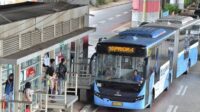 kuliner-halte-busway Jakarta Gratiskan Transportasi Umum Saat HUT ke-499