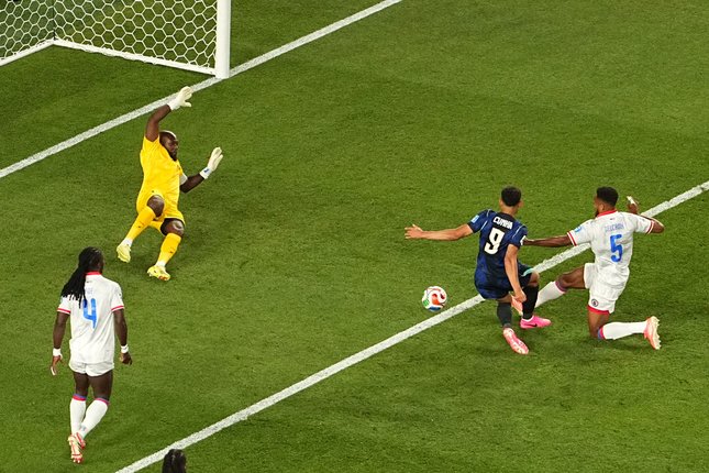 Brasil Puncaki Grup C Usai Lumat Haiti 3 – 0