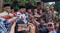 mensesneg-1781701691644_169 Prabowo Rapat 2,5 Jam Lebih Bareng Menteri Haji, Ini Isinya