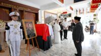 Prabowo Beri Penghormatan Terakhir untuk Ryamizard