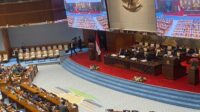 Tok, DPR Sahkan Revisi UU Polri Jadi Undang-Undang