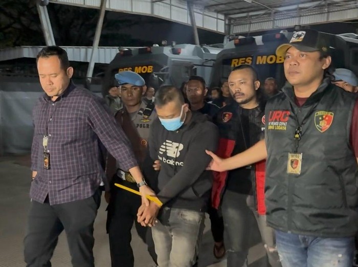 Pelarian Berakhir di Majalaya, Taufik Hidayat Pasrah Saat Ditangkap