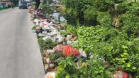 01kwbbcwf2x485g81h9tm776tw Tumpukan Sampah di Babelan Bekasi : Jadi Keluhan Warga