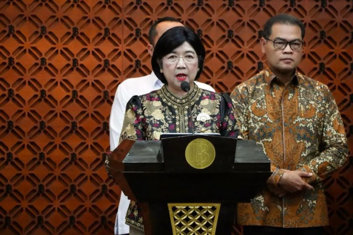 Destry Resmi Pimpin Sementara BI, Pastikan Stabilitas Tetap Terjaga