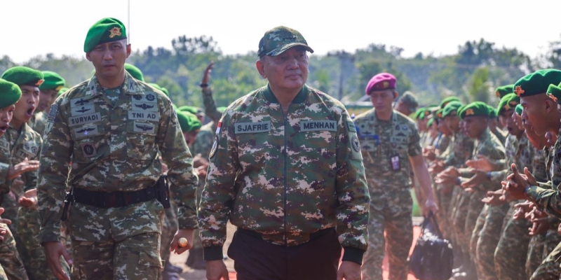 Sjafrie: Yonif TP Harus Dekat dengan Rakyat