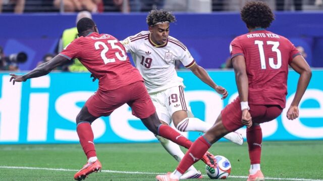 Gol Merino Akhiri Mimpi Portugal melaju ke final