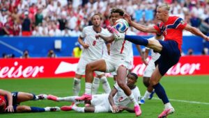 Norwegia Vs Inggris 1-2, Kala 3 Singa Bendung Rentetan Gol Haaland