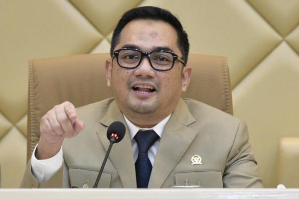 DPR Desak DBH Segera Cair, Gaji PPPK Jadi Prioritas