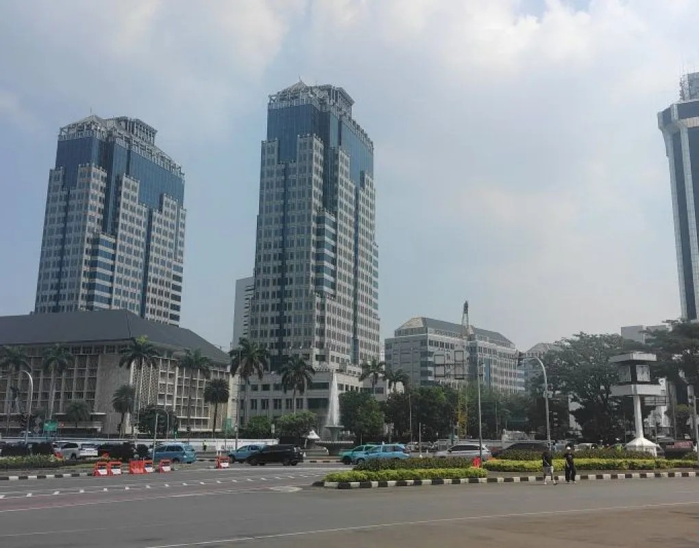 Cuaca Jakarta Hari Ini: Cerah Berawan, Suhu Maksimal 34 Derajat